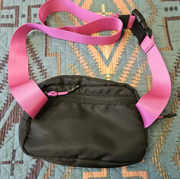 Barbie Vooray Bag - Picture 2 of 4